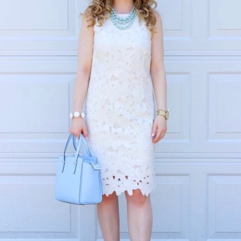 Ann Taylor LOFT white floral lace summer dress